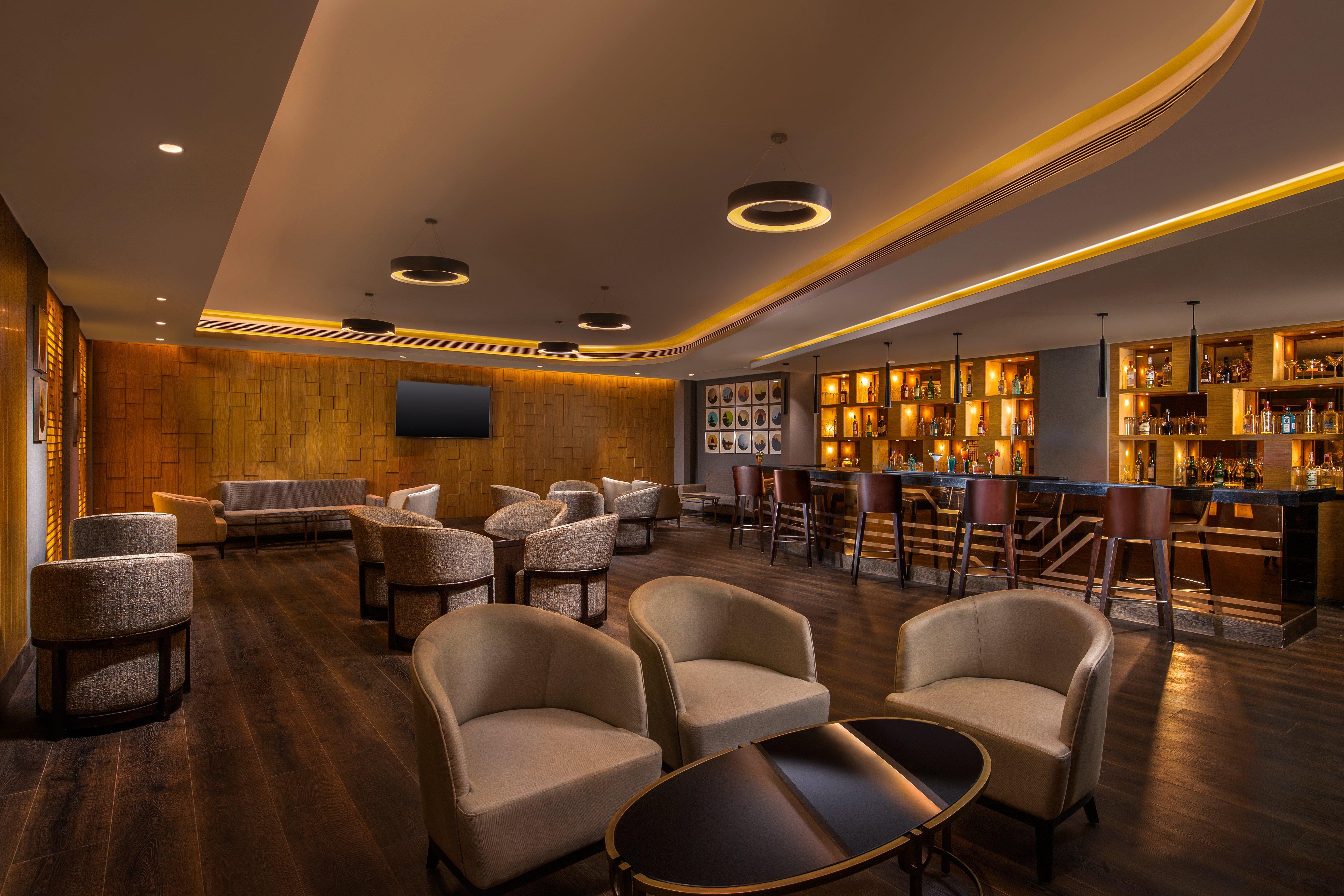 Holiday Inn Agra Mg Road An Ihg Hotel Agra (Uttar Pradesh) Exterior foto The lounge at the airport